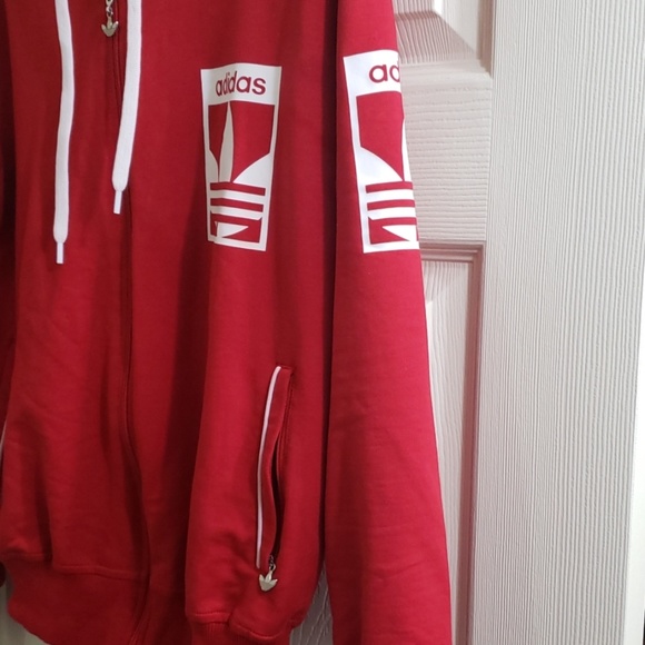 2pc Adidas Sweatsuit . - Picture 2 of 8